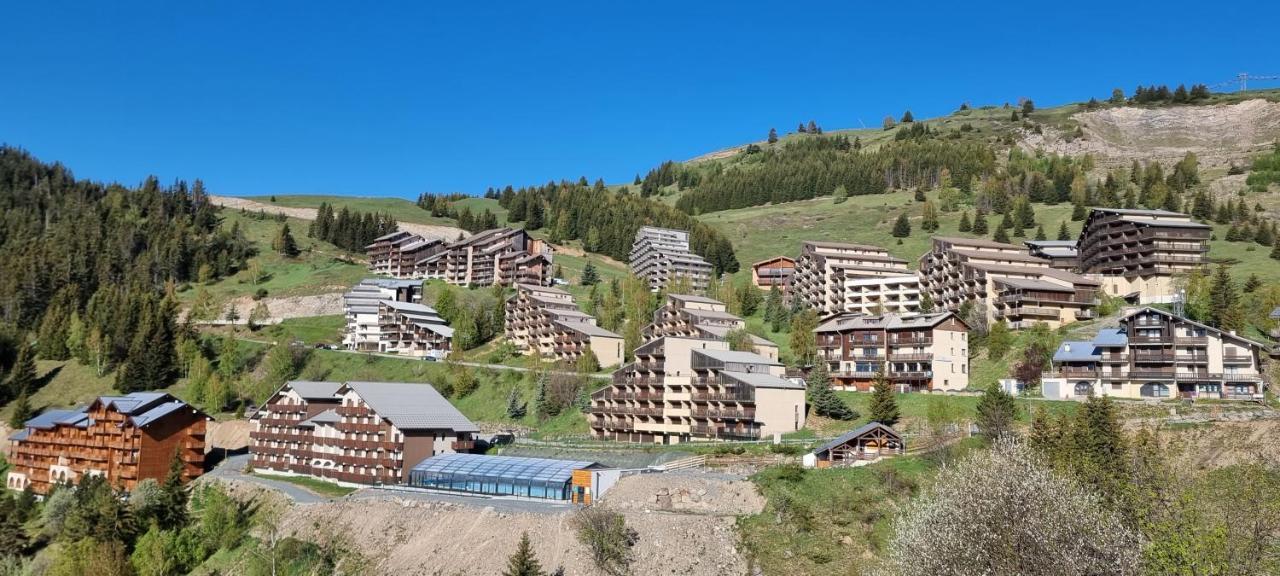 Les Iris T2 Station Alpe Huez Apartment Auris Exterior photo